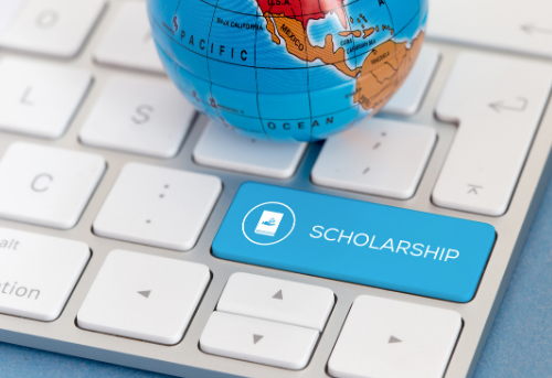 5 Scholarships for High School Students: Due January & February 2021